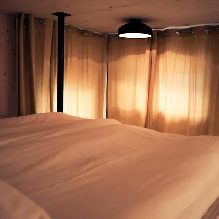 Private Eco Wooden Studio With Bath And Bikes And Garden * Amesterdão