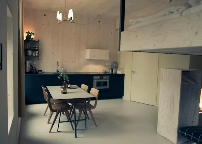 Private Eco Wooden Studio With Bath And Bikes And Garden Gæstehus Amsterdam