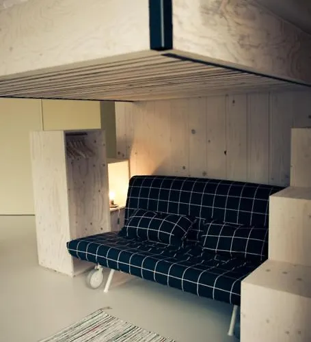 Pensión Private Eco Wooden Studio With Bath And Bikes And Garden Ámsterdam